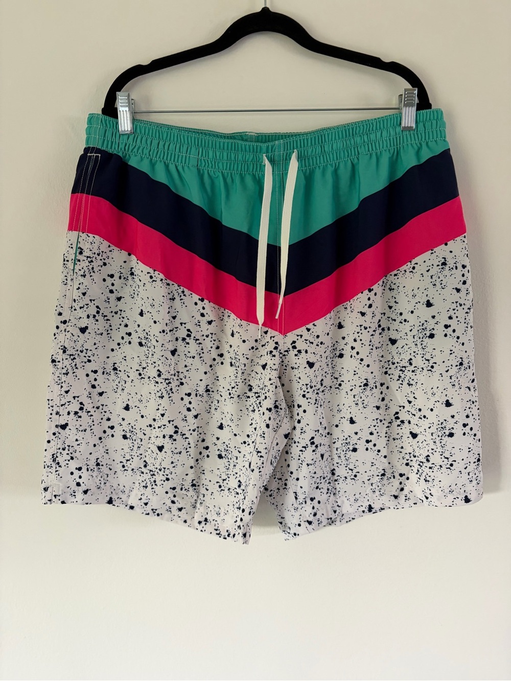 Chubbies The Aquatic Libations 7” Colorblock Paint Swim Trunks Size 2XL